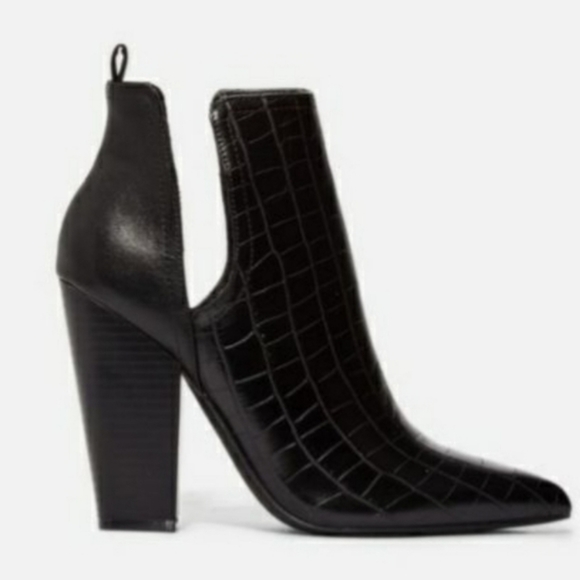 Old Town Cutout Heeled Bootie 8.5 MSRP $63 - Picture 4 of 7